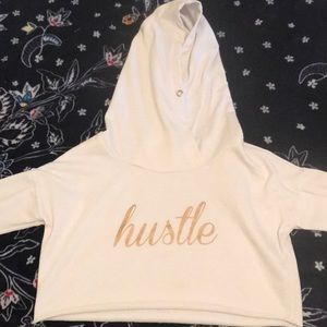 Cute Rue 21 long sleeve crop top.